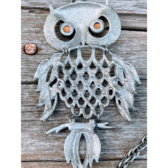 Vintage Large Articulated Owl Pendant Orange Eyes Double Chain - Picture 3 of 8